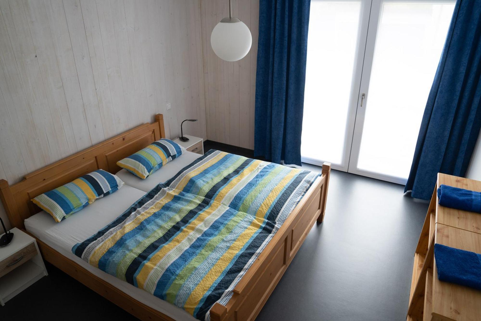 Gaestewohnung In Massivholzhaus Günzburg Exteriör bild